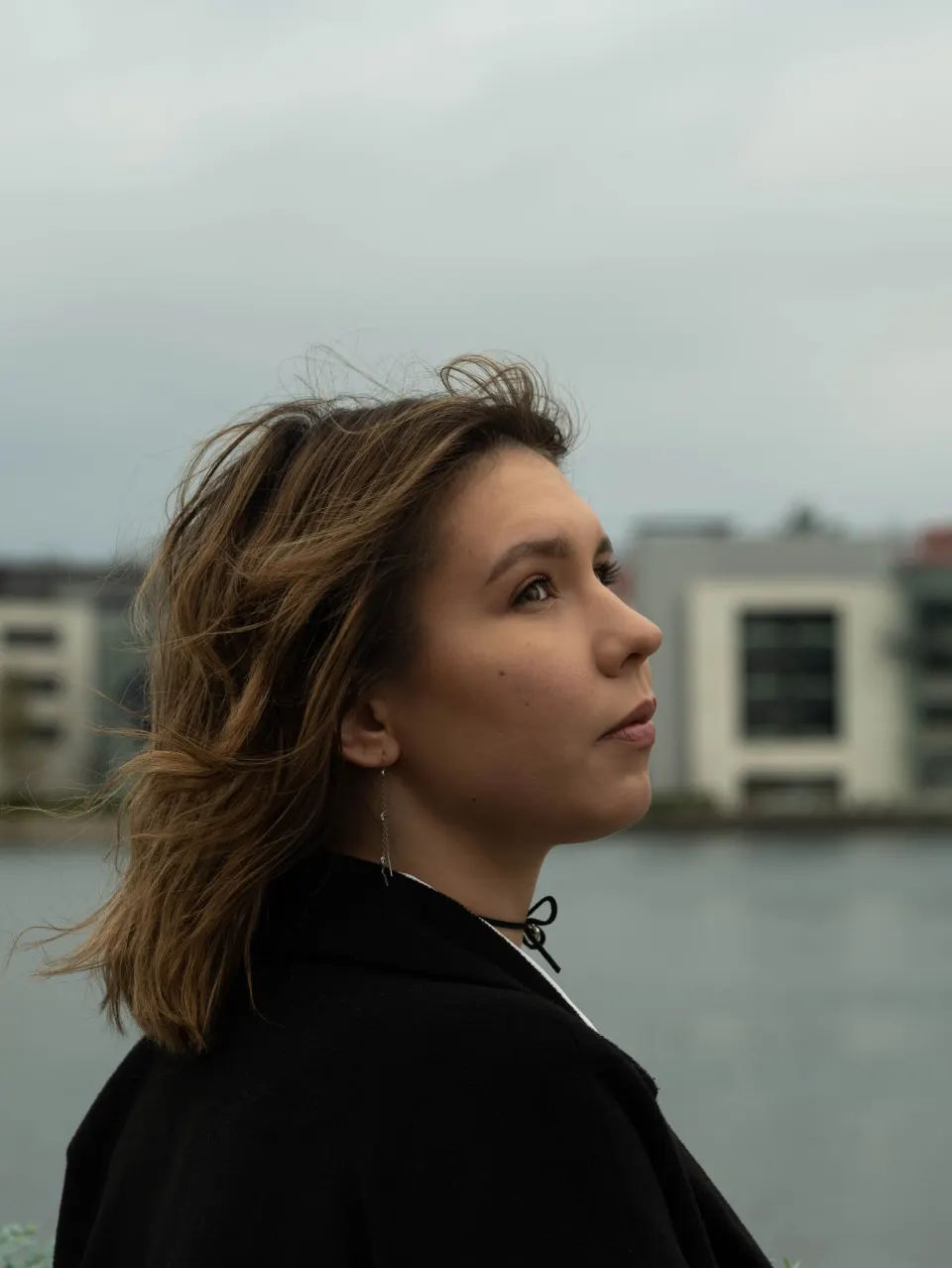Profile portrait by the water, personal photoshoot in Copenhagen